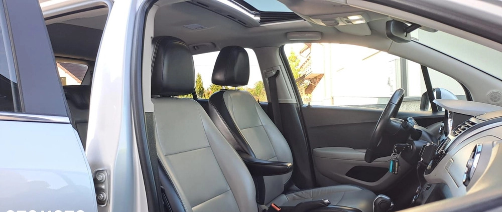 Chevrolet Trax cena 36900 przebieg: 220000, rok produkcji 2013 z Przedecz małe 781